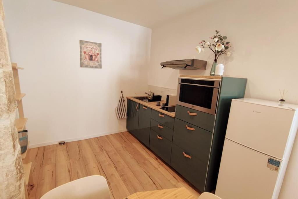 Studio Arthur - Centre-Ville - Wifi - Cosy Авиньон Екстериор снимка