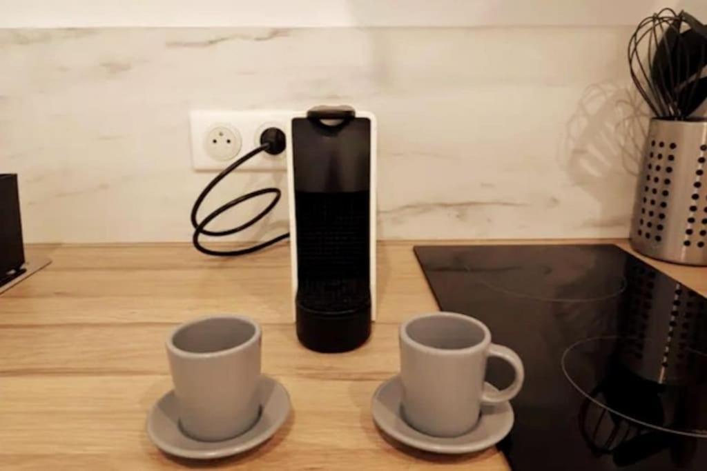Studio Arthur - Centre-Ville - Wifi - Cosy Авиньон Екстериор снимка