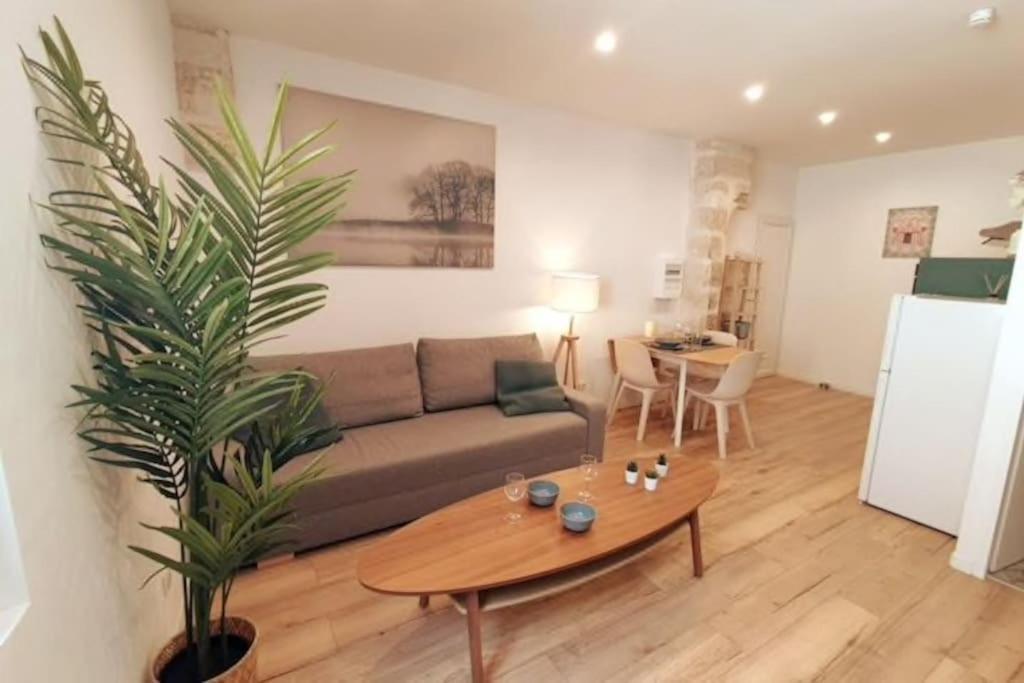 Studio Arthur - Centre-Ville - Wifi - Cosy Авиньон Екстериор снимка