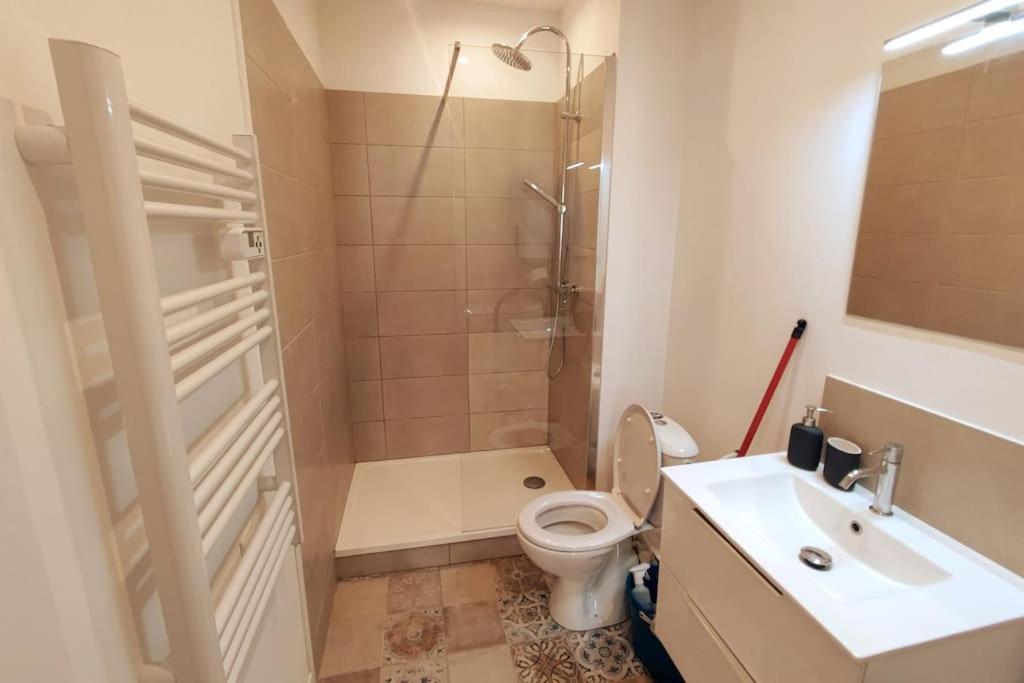 Studio Arthur - Centre-Ville - Wifi - Cosy Авиньон Екстериор снимка